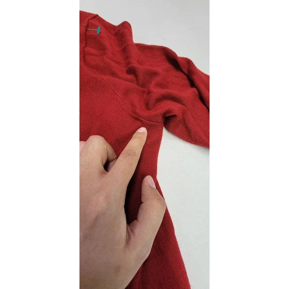 Polo Ralph Lauren Men's Red V-Neck Washable Merino Wool Sweater‎ Size M